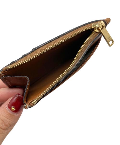 CELINE（セリーヌ）CELINE (セリーヌ) キュイルトリオンフ・フラグメントケース ブラウンの古着・服飾アイテム