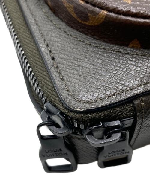 LOUIS VUITTON（ルイ ヴィトン）LOUIS VUITTON (ルイ ヴィトン) ショルダーバッグ ブラウンの古着・服飾アイテム
