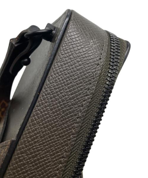 LOUIS VUITTON（ルイ ヴィトン）LOUIS VUITTON (ルイ ヴィトン) ショルダーバッグ ブラウンの古着・服飾アイテム