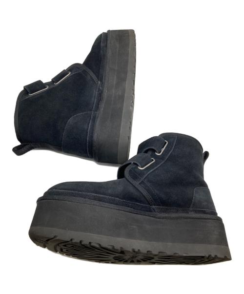 UGG（アグ）UGG (アグ) NEUMEL PLATFORM CHESTNUT ブラック サイズ:25の古着・服飾アイテム