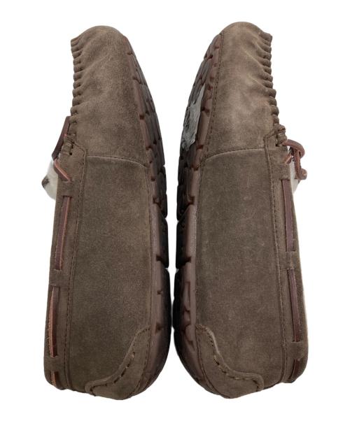UGG（アグ）UGG (アグ) モカシンシューズ ブラウン サイズ:25の古着・服飾アイテム