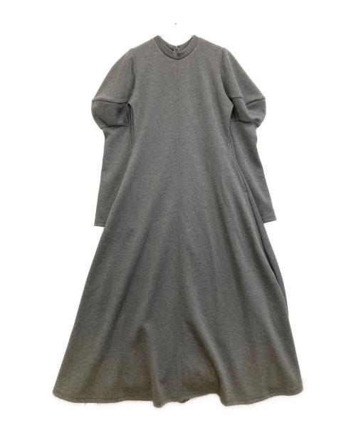 OMMO（オーエムエムオー）OMMO (オーエムエムオー) CUBE SLEEVE FLARE OP グレー サイズ:38の古着・服飾アイテム