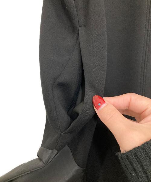 OMMO（オーエムエムオー）OMMO (オーエムエムオー) COCOON TUCK DOCKING OP ブラック サイズ:36の古着・服飾アイテム