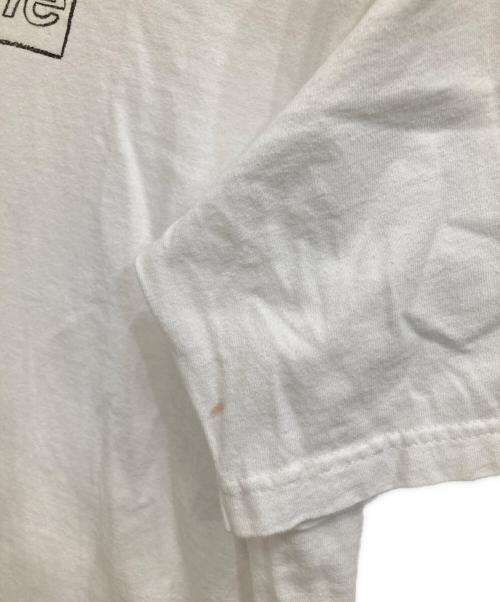 SUPREME（シュプリーム）Supreme (シュプリーム) カウズチョークロゴTシャツ ホワイト サイズ:Lの古着・服飾アイテム