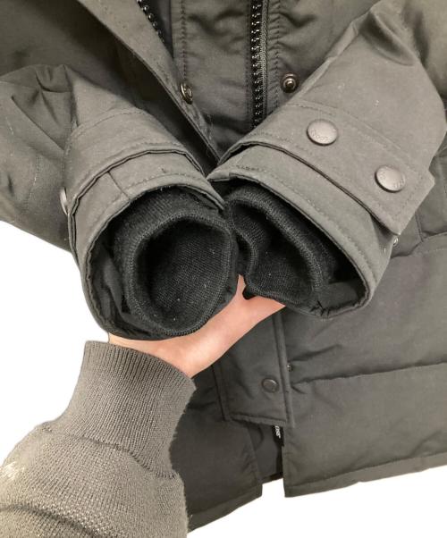 CANADA GOOSE（カナダグース）CANADA GOOSE (カナダグース) MACKENZIE PARKA ブラック サイズ:Ｓの古着・服飾アイテム