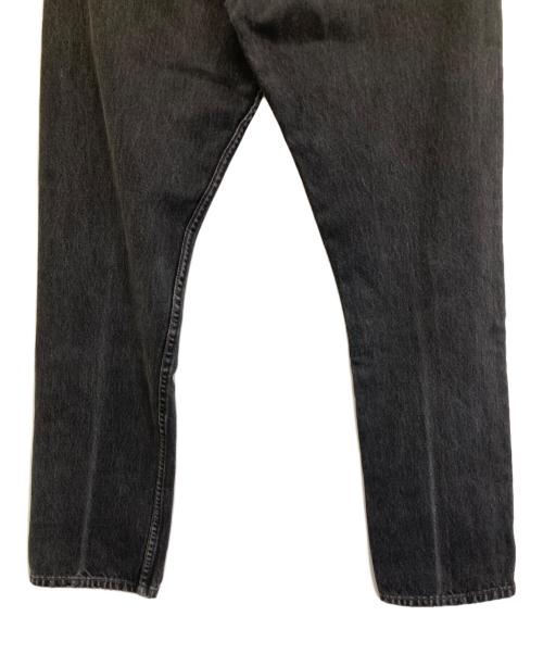 LEVI'S（リーバイス）LEVI'S (リーバイス) デニムパンツ ブラック サイズ:W28×L30の古着・服飾アイテム