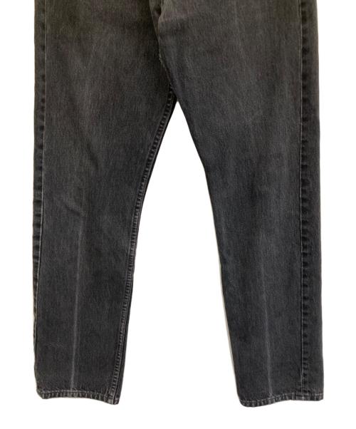 LEVI'S（リーバイス）LEVI'S (リーバイス) デニムパンツ ブラック サイズ:W28×L30の古着・服飾アイテム