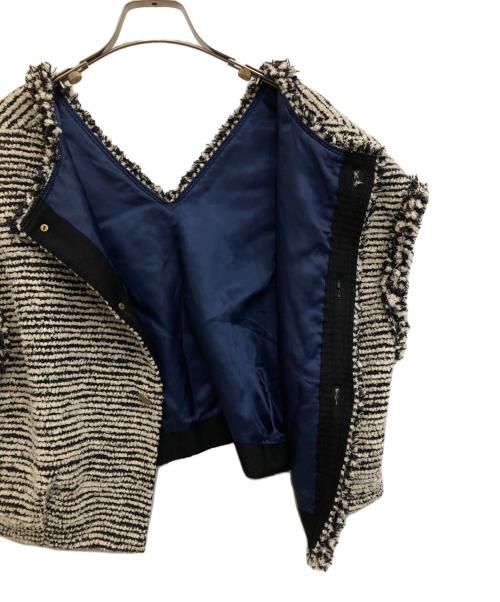 TOMORROW LAND（トゥモローランド）TOMORROW LAND (トゥモローランド) ブリアンボーダーファンシー フロンタブルフリンジジレ ホワイト サイズ:36の古着・服飾アイテム