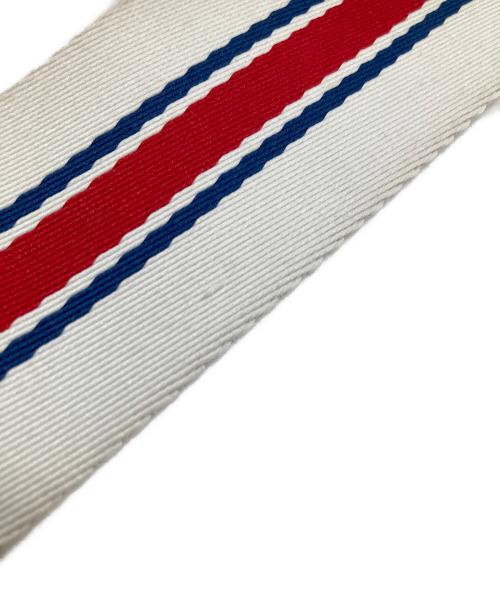 THE MARC JACOBS（ザマークジェイコブス）the marc jacobs (ザマークジェイコブス) スナップショットショルダーバッグ ベージュ×レッドの古着・服飾アイテム