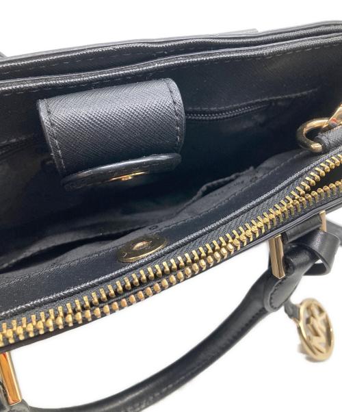 MICHAEL KORS（マイケル・コース）MICHAEL KORS (マイケル・コース) ショルダーバッグ ブラックの古着・服飾アイテム