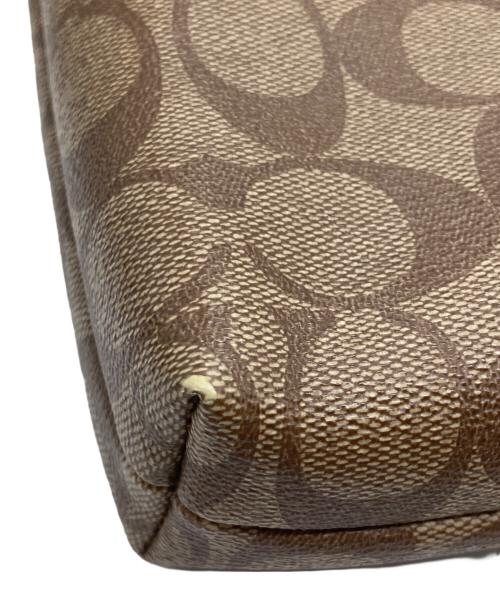 COACH（コーチ）COACH (コーチ) シグネチャーショルダーバッグ ベージュの古着・服飾アイテム