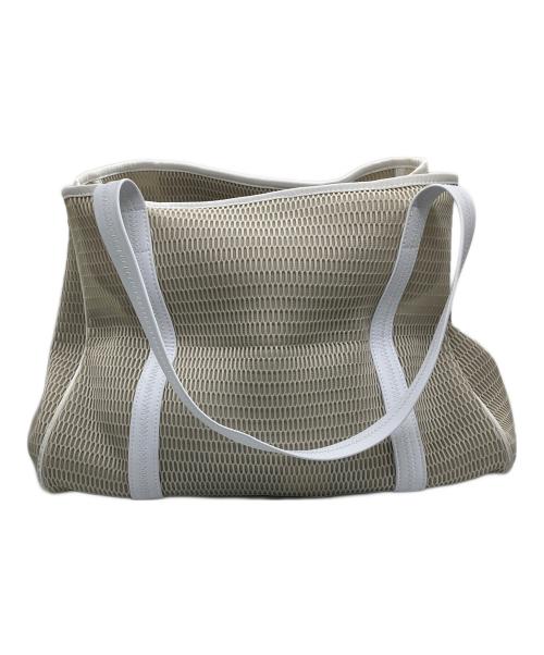 qbag paris（キューバッグ パリ）qbag paris (キューバッグ パリ) nest zip トートバッグ ベージュの古着・服飾アイテム