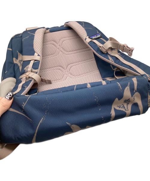 Patagonia（パタゴニア）Patagonia (パタゴニア) リュック ネイビーの古着・服飾アイテム