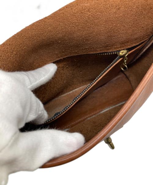 COACH（コーチ）COACH (コーチ) ターンロックショルダーバッグ ブラウンの古着・服飾アイテム