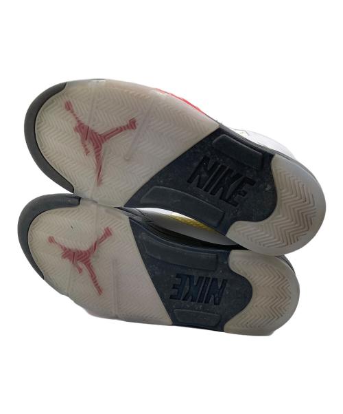 NIKE（ナイキ）NIKE (ナイキ) ハイカットスニーカー ホワイト×レッド サイズ:26.5の古着・服飾アイテム