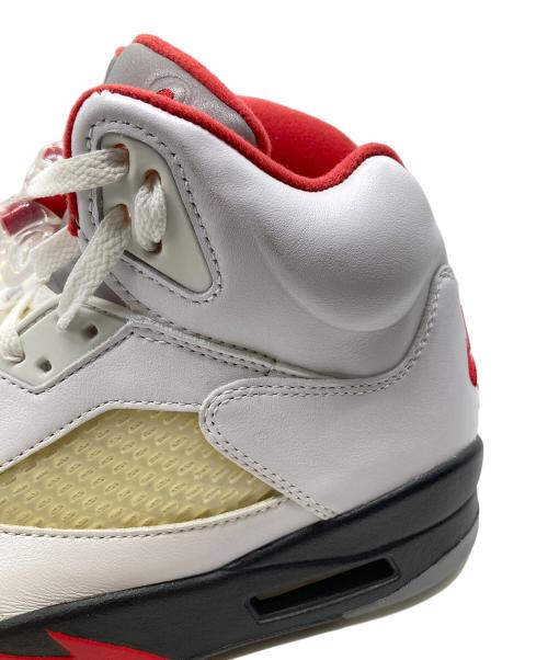 NIKE（ナイキ）NIKE (ナイキ) ハイカットスニーカー ホワイト×レッド サイズ:26.5の古着・服飾アイテム