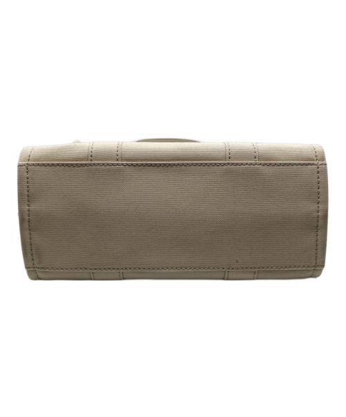 MARC JACOBS（マークジェイコブズ）MARC JACOBS (マークジェイコブズ) THE TOTE BAG 2wayバッグ アイボリーの古着・服飾アイテム