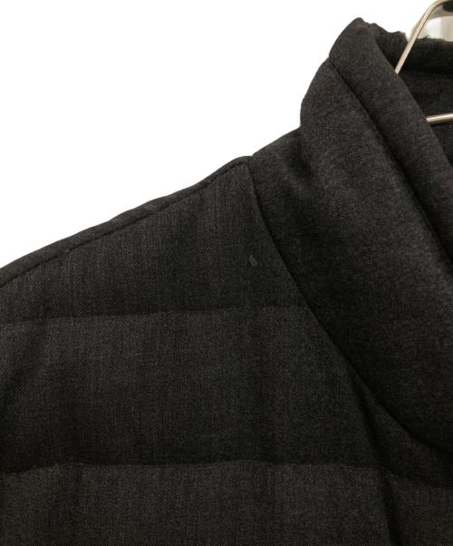 MONCLER（モンクレール）MONCLER (モンクレール) ダウンジャケット グレー サイズ:5の古着・服飾アイテム