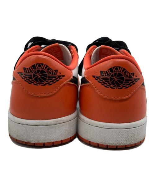 NIKE（ナイキ）NIKE (ナイキ) ローカットスニーカー オレンジ サイズ:27.5の古着・服飾アイテム
