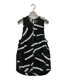 LEE MATHEWS（リー マシュー）の古着「22ssペイントノースリーブトップス」｜ブラック