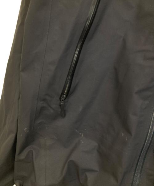 ARC'TERYX（アークテリクス）ARC'TERYX (アークテリクス) BETA JACKET ブラックサファイア サイズ:Sの古着・服飾アイテム