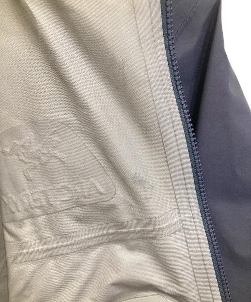 ARC'TERYX（アークテリクス）ARC'TERYX (アークテリクス) BETA JACKET ブラックサファイア サイズ:Sの古着・服飾アイテム