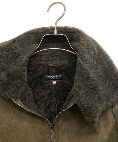 PATRIZIA PEPE（パトリツィア・ペペ）PATRIZIA PEPE (パトリツィア・ペペ) ムートンジャケット オリーブ サイズ:40の古着・服飾アイテム