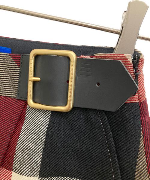 BLUE LABEL CRESTBRIDGE（ブルーレーベルクレストブリッジ）BLUE LABEL CRESTBRIDGE (ブルーレーベルクレストブリッジ) チェックスカート レッド サイズ:36の古着・服飾アイテム