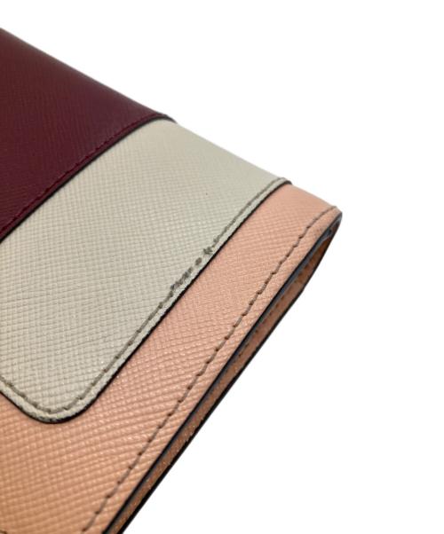 MARNI（マルニ）MARNI (マルニ) バイフォールドウォレット レッドの古着・服飾アイテム