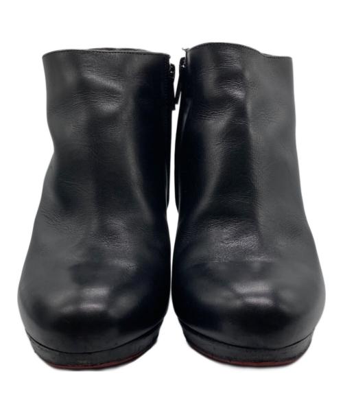 Christian Louboutin（クリスチャン・ルブタン）Christian Louboutin (クリスチャン・ルブタン) ショートブーツ ブラック サイズ:SIZE 35 1/2の古着・服飾アイテム