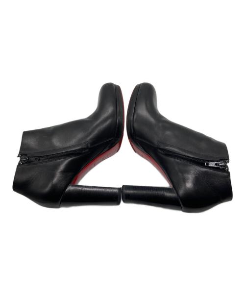 Christian Louboutin（クリスチャン・ルブタン）Christian Louboutin (クリスチャン・ルブタン) ショートブーツ ブラック サイズ:SIZE 35 1/2の古着・服飾アイテム
