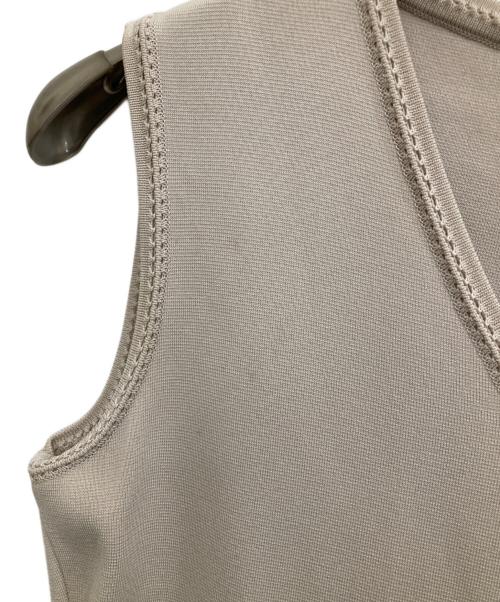 FOXEY（フォクシー）FOXEY (フォクシー) Dress REFRAN ベージュ サイズ:38の古着・服飾アイテム