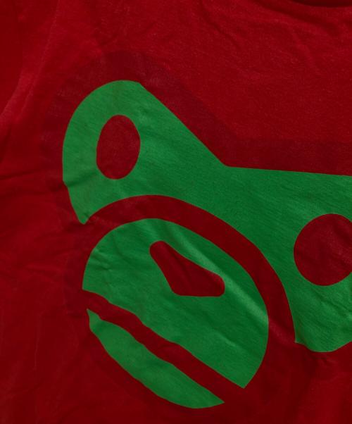 A BATHING APE（ア ベイシング エイプ）A BATHING APE (ア ベイシング エイプ) Tシャツ レッド サイズ:-の古着・服飾アイテム