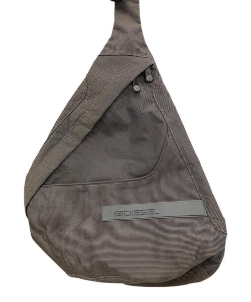 DIESEL（ディーゼル）DIESEL (ディーゼル) ボディバッグ グレーの古着・服飾アイテム