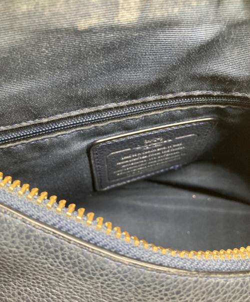 COACH（コーチ）COACH (コーチ) レザーワンショルダーバッグ ネイビーの古着・服飾アイテム