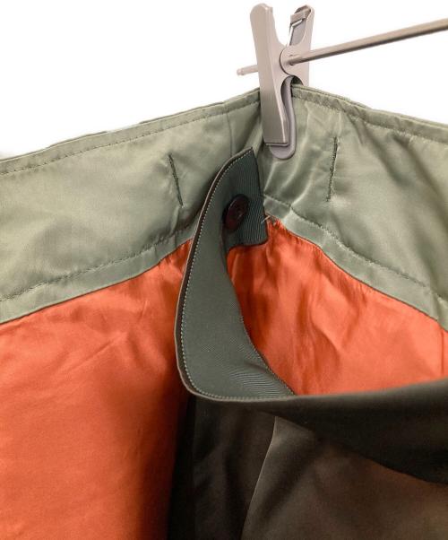 sacai（サカイ）sacai (サカイ) MA1ドッキングラップスカート オリーブの古着・服飾アイテム