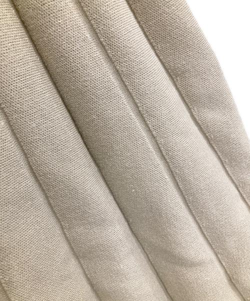 FOXEY（フォクシー）FOXEY (フォクシー) ノースリーブニットワンピース ベージュ サイズ:38の古着・服飾アイテム