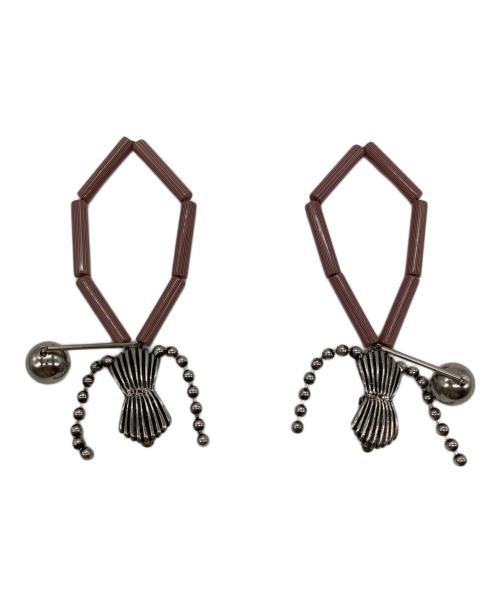 TOGA PULLA（トーガ プルラ）TOGA PULLA (トーガ プルラ) ビーズイヤリング レッドの古着・服飾アイテム