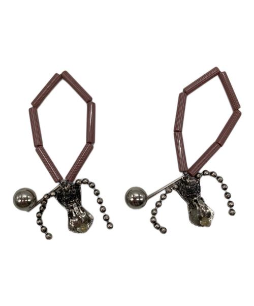 TOGA PULLA（トーガ プルラ）TOGA PULLA (トーガ プルラ) ビーズイヤリング レッドの古着・服飾アイテム