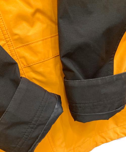 THE NORTH FACE（ザ ノース フェイス）THE NORTH FACE (ザ ノース フェイス) Mountain Light Jacket ブラック×オレンジ サイズ:Sの古着・服飾アイテム