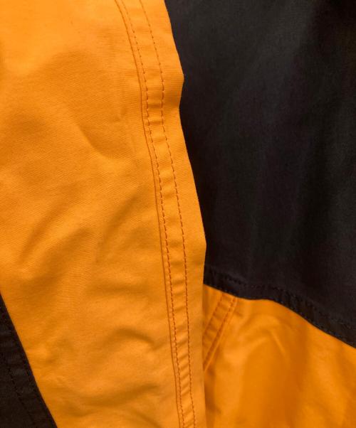 THE NORTH FACE（ザ ノース フェイス）THE NORTH FACE (ザ ノース フェイス) Mountain Light Jacket ブラック×オレンジ サイズ:Sの古着・服飾アイテム