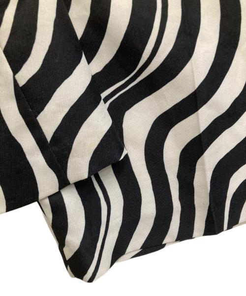 MAISON SPECIAL（メゾンスペシャル）MAISON SPECIAL (メゾンスペシャル) ウェーブプリントパンツ ブラック サイズ:38の古着・服飾アイテム