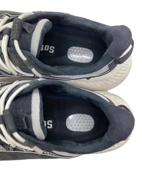 UGG（アグ）UGG (アグ) ローカットスニーカー グレー サイズ:26の古着・服飾アイテム