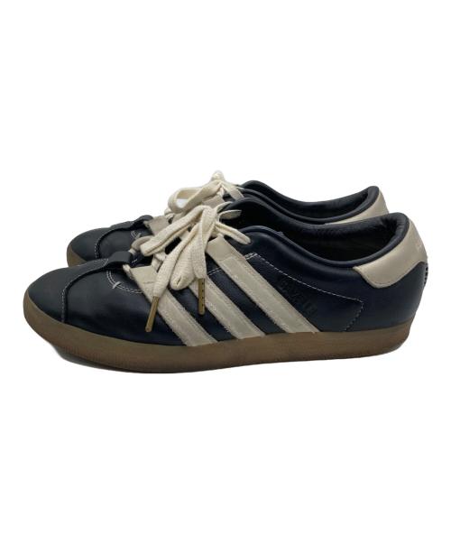 adidas（アディダス）adidas (アディダス) FOOT INDUSTRY (フットインダストリー) GAZELLEローカットスニーカー ブラック サイズ:26の古着・服飾アイテム