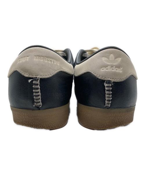 adidas（アディダス）adidas (アディダス) FOOT INDUSTRY (フットインダストリー) GAZELLEローカットスニーカー ブラック サイズ:26の古着・服飾アイテム