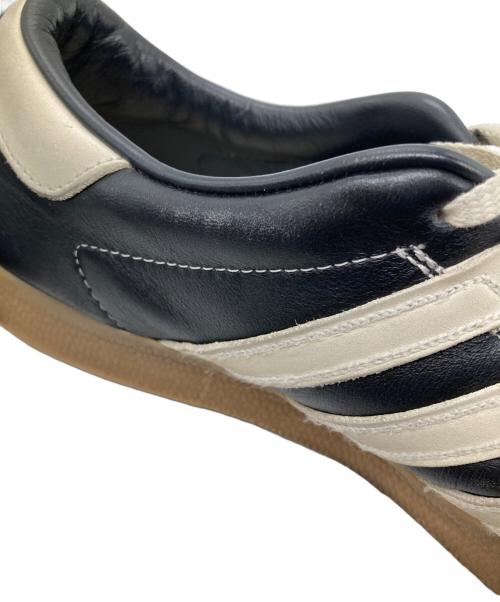 adidas（アディダス）adidas (アディダス) FOOT INDUSTRY (フットインダストリー) GAZELLEローカットスニーカー ブラック サイズ:26の古着・服飾アイテム