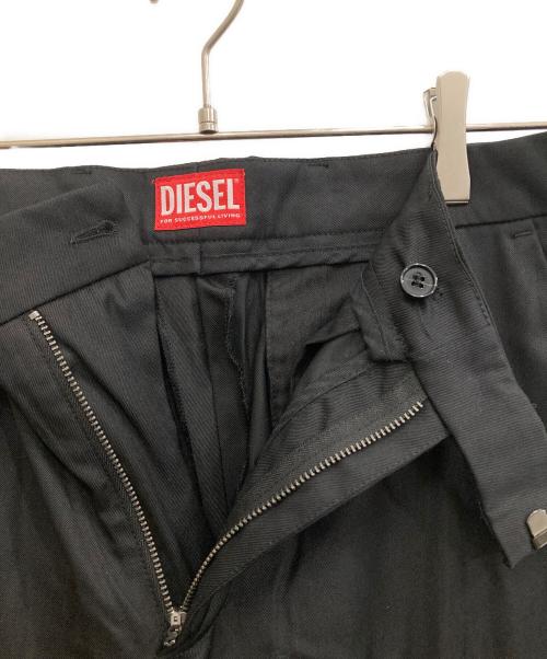 DIESEL（ディーゼル）DIESEL (ディーゼル) P-AMMIR/フレアパンツ ブラック サイズ:46の古着・服飾アイテム