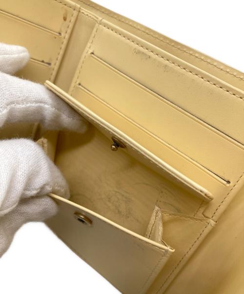 LOUIS VUITTON（ルイ ヴィトン）LOUIS VUITTON (ルイ ヴィトン) 3つ折り財布 アイボリーの古着・服飾アイテム