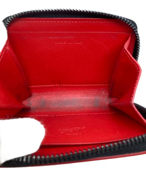 Christian Louboutin（クリスチャン・ルブタン）Christian Louboutin (クリスチャン・ルブタン) スタッズコインケース レッド×ブラックの古着・服飾アイテム