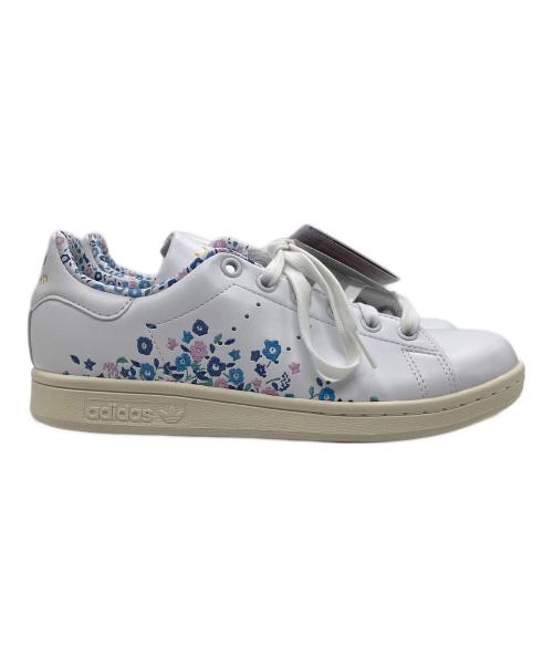 adidas（アディダス）adidas (アディダス) STAN SMITH LIBERTY LDN/ローカットスニーカー ホワイト サイズ:22.5 未使用品の古着・服飾アイテム